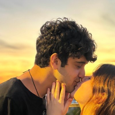 23 // Suelo hacer directos 𓆰𓆪 @attiamelena 🤍
@BSAstudio_