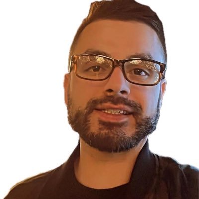 Dallas Realtor | Triathlete | Fortnite player with @beneathgg