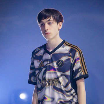 2amPeterbot's profile picture. 