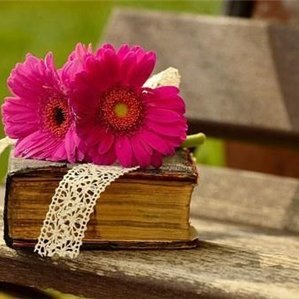 Miu241517598818's profile picture. 副業の成功法を発信中。副業初心者にお得な情報をお届け。少しですが10万円プレゼント企画もしています！ 詳細はこちらから▶ https://t.co/CmLlV5Zdq6