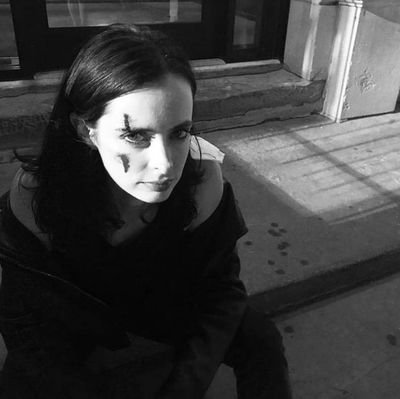 enfermilla's profile picture. 19.          #bpd