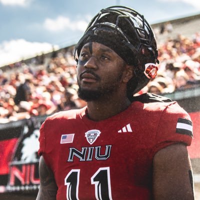 Philippians 4:13👼🏾|Family 1st🙌🏾| Howard Alum🎓|6’7 TE🏈 @NIU_Football | 2022 MEAC Champ 💍