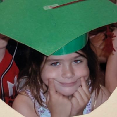 TaraSullivan13's profile picture. funny intentionally and unintentionally