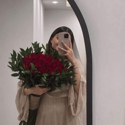 maryam3azem's profile picture. ‏‏‏‏‏‏‏كل ساق سيُسقي بما سقي، ولا يظلم ربك احداً 💛