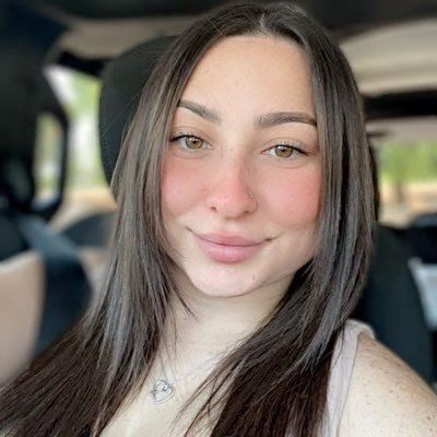 lettiagutierrez's profile picture. TX📍• JCG💍 • 24♓️