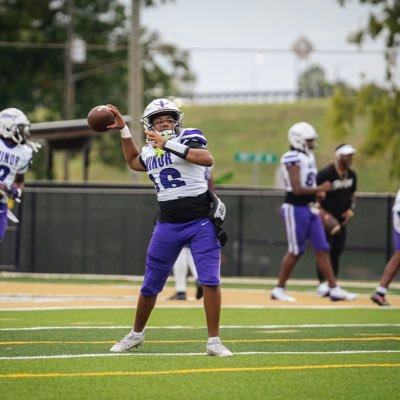 QB 5’8 130 Minor high school 205-223-9423 (quadro17@iCloud.com) ig tommieburts8 🏈🏀⚾️