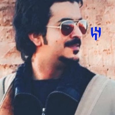 هذا الحساب يُدار بمزاج صاحبه دون الترتيب لمحتوى يرضيك .،