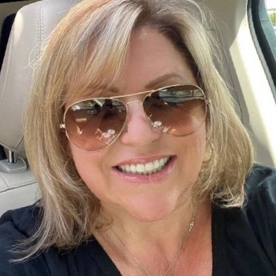 thekellymartin's profile picture. Christian, Wife, Mom, Patriot. NO DM’s, don’t check them won’t answer!!