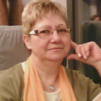 Pirosmami's profile picture. Nézd meg kézműves termékeimet, látogass el az oldalamra!
A Meskán Pirosmami névvel találsz meg :)