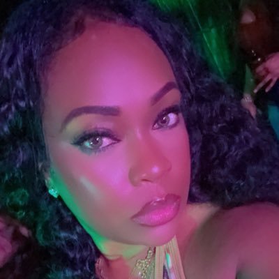 calliascloset's profile picture. 