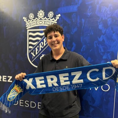 Me llaman Presi 🅿️ Entrenador de fútbol “Nivel 1-UEFA B” de mi Xerez CD💙🤍