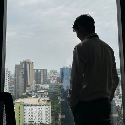 Mr_khams's profile picture. Software Engineer | Geopolitics & Global Affairs