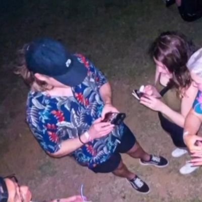 icedteamill's profile picture. I'm just here to watch Elon burn the place down.