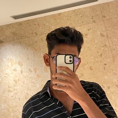 jeevavharma's profile picture. 22🚶‍♂️
Pinne Nala... 👋