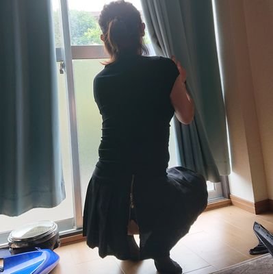 三重県四日市在住
タチかウケかで言えばウケ
エスかエムで言えばドエム(*´ω`*)
結構な熟です
たまに女装したり
たまに露出してみたり
彼氏恋人よりsなセフレ飲みフレな関係がいいです
普段はHなオモチャで遊んだりも
そんな感じです