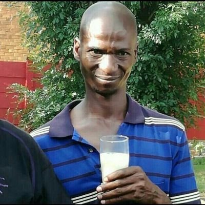 Ngweny_omnyama's profile picture. don't mind me...just here to observe.