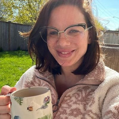 ElisaJane952035's profile picture. l love who love me