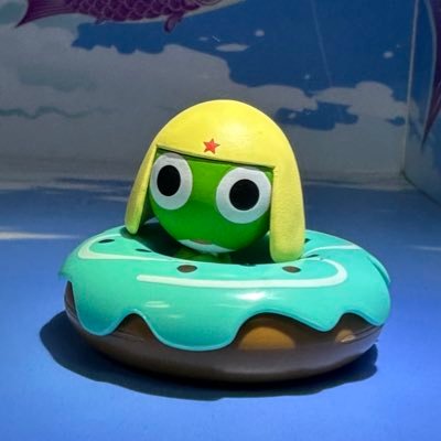 oomfiejam's profile picture. tactically the alt 🦖