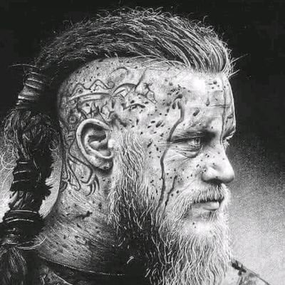 Mi opinión no es una verdad absoluta. Busco la libertad y valoro el respeto para construir juntos una mejor sociedad. Humanista. Emprendedor.