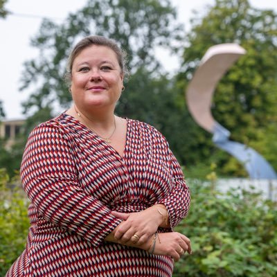 💚Vicefractievoorzitter D66 Den Haag 🚨Veiligheid 🏳️🌈✊Emancipatie🤝Integratie 🦚Sekswerk🏡Maatschappelijke Opvang 🎗️Suïcidepreventie ❌ Armoede 📍Segbroek
