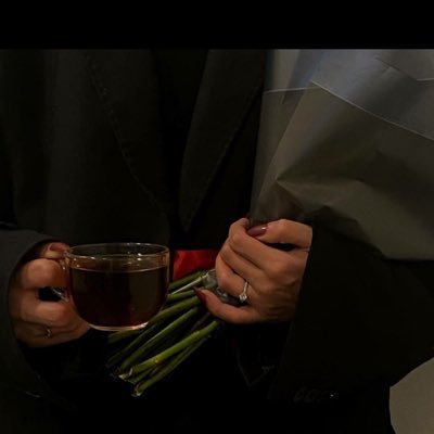 8833___'s profile picture. "جامِعة بِين الضِد فِي كل الأمُور"