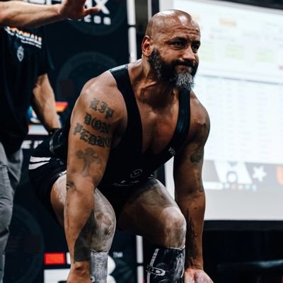 82.5 kg powerlifter
USPA Certified Level 2 Coach
USPA State Referee
IG: @torresquads
