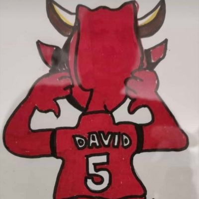 DavidMallorca5's profile picture. la vida es sólo una , vive, ríe , llora , grita , ama , haz alguna locura y por supuesto con Dátil & Queli 😸 LOVE ❤️ & Thor 🐶 en el Cielo estés 💔