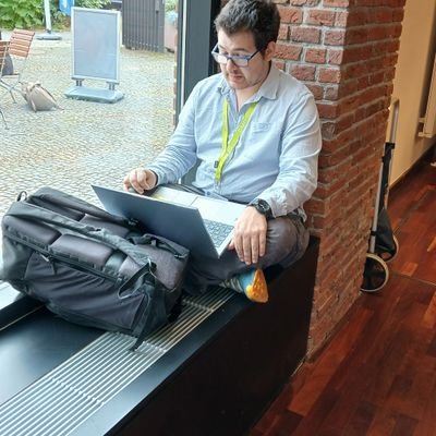 Amael_daval's profile picture. ex-doctorant en écologie à Tübingen / Asexuel / R Fan / Julia (langage) enjoyer