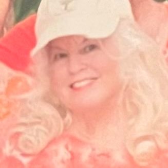 drroxds's profile picture. 