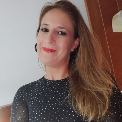 Vanesarico0917's profile picture. 💚