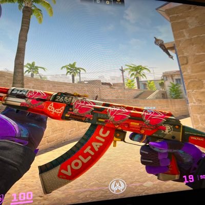 W0nderful212's profile picture. 