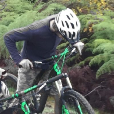 Bones992x's profile picture. Environment and animal lover 🌳💚
Anti HS2🚫🚄
Gay as a lark and proud 🏳️‍🌈

#stopgenocide #freepalestine #endcolonialism #standwithukraine