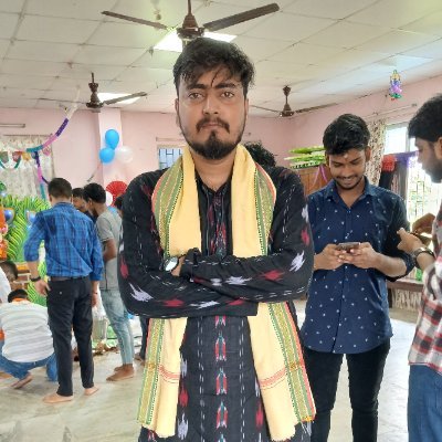 iamritwik18's profile picture. #ravenshawvian 🎓
#political_science
#nsui