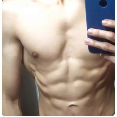 Chico joven con algo de experiencia en el ambiente Swinger... Con muchas ganas de cumplir fantasías... Respeto, comunicación y demasiada locura... ☺️🔥🥳😈