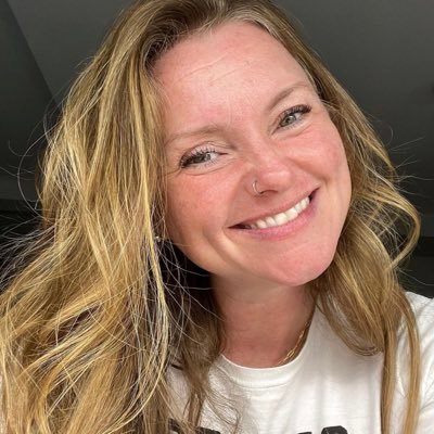 Official Twitter of Savagemomlife.
Smiles and laughs... all day every day