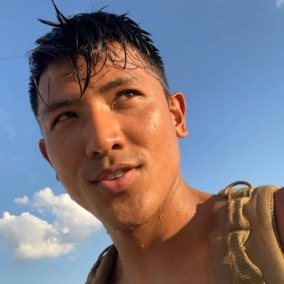 DungRyan38's profile picture. Courage is the key 🔑 to greatness