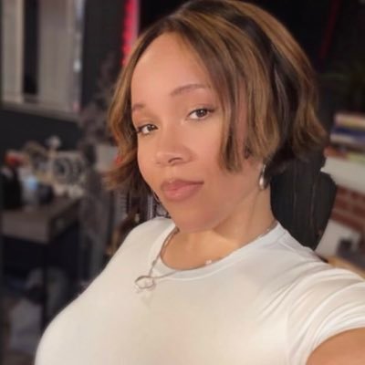 I’m an independent, open minded Goddess who thrives on control, fantasy, and pushing your limits safely.Step into My world of desire,where your secrets are safe