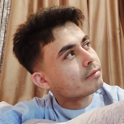 حیات بیز گه هیچ نرسه نی گپیرمه یدی
او بیز گه همه سی نی کورسته دِی.
یک تورک افغانستانی!🇦🇫🇹🇷