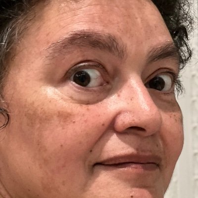 BrownSwanUK's profile picture.