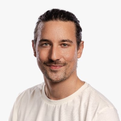 PJQuenardel's profile picture. Music, basketball, surf, tech & growth lover | Marketing & Growth | Ex Deel 🌐 🗺