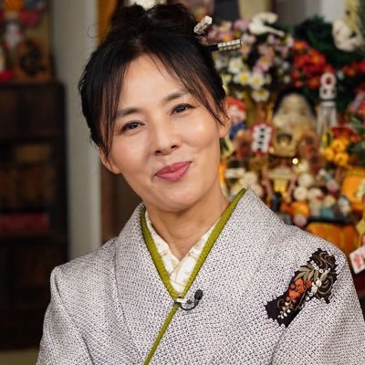 noroimoriwika's profile picture. 全ては井森美幸と野呂佳代とファーストサマーウイカが居れば乗り切れる