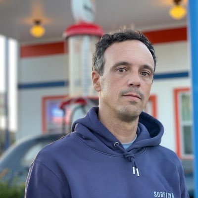 mrganix's profile picture. A teacher made in the Basque Country, UK and US. 📍Santa Monica, CA