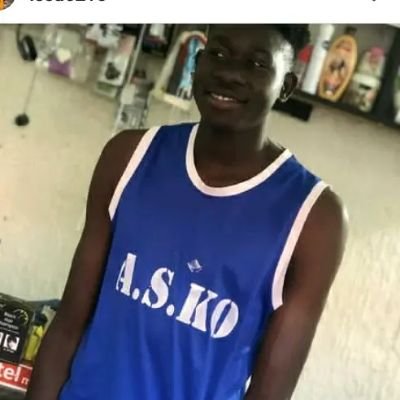 ISSADia54485223's profile picture. 