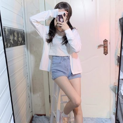 lvfqt56132299's profile picture. 