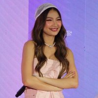 A✿ (@ae_blooms) 's Twitter Profile