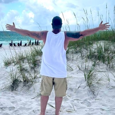 JHard83's profile picture. 