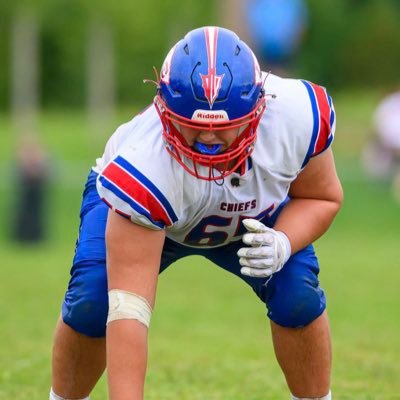 2026 OL/DL | 6’0” 260 lbs | 4.0 gpa 1350 Sat |