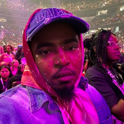 Im going to be me and do what I want. I love you @NICKIMINAJ and @KIERRASHEARD the best in the game. Follow me on instagram @shakeith
