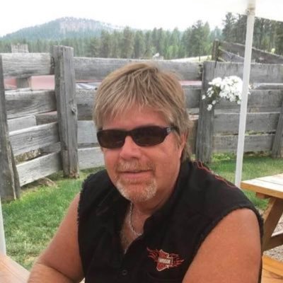 Steve3853887691's profile picture. 