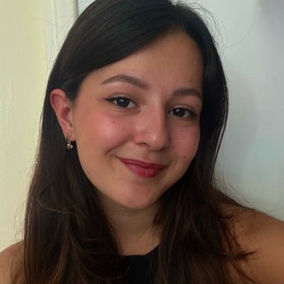 dorianemetayer's profile picture. who does the malin falls in the ravin 🍒✨